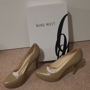Nine West Women's Beige Heels